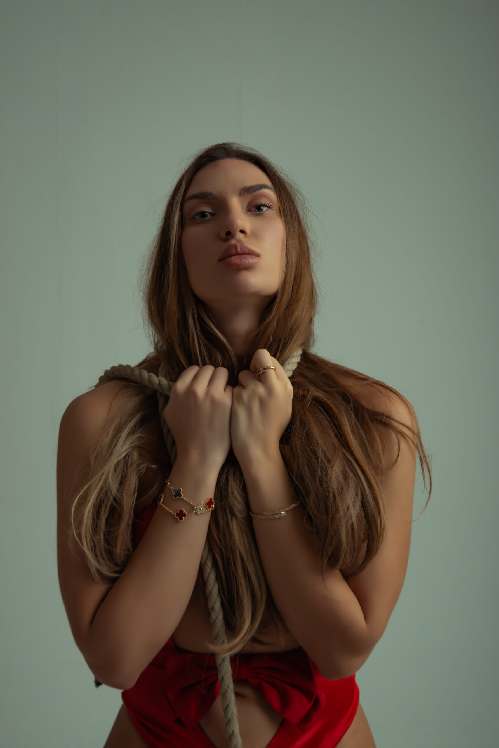 Editorial & High Fashion